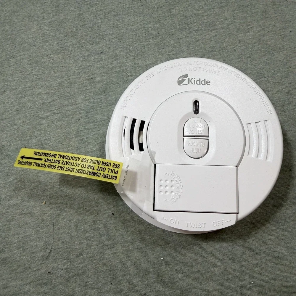 Kidde Firex Smoke Alarm 9V Battery Operated i9070 Front Battery Door